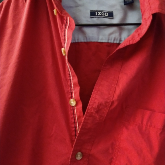 Men's Shirt - Picture 2 of 3